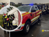 Во Львовской области пригородная маршрутка столкнулась с автопоездом: есть погибшие и раненые (фото)