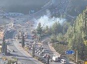 Над местом взрыва поднялось облако дыма