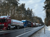 На в’їзд до України очікують близько 800 вантажівок.