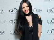 Мама троих детей Надежда Мейхер показала прекрасную фигуру после родов. ФОТО