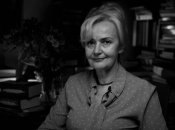 На момент вбивства Фаріон розслідування кримінальної справи проти неї ще тривало.