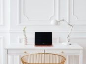 Білі меблі виглядають витончено