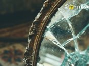 Розбите дзеркало не завжди символізує біду (зображення створено за допомогою ШІ)