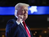 "Я очень хорошо знаю их обоих": Трамп сделал новое обещание по поводу Зеленского и Путина