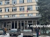 "Прильоти" у центрі Донецька: у мережі вже помітили цікаві деталі удару (відео)
