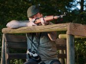 Мисливець на тварин легко перетворюється на винищувача двоногих ворогів