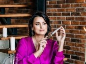 Ліза Глінська показала архівне фото