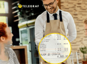 Офіціант спілкується з клієнтами