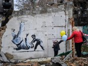 Одну из работ уже пытались украсть