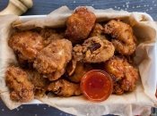 Хрустящие крылышки никого не оставят равнодушным