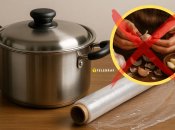 Почистити часник можна за допомогою каструлі і харчової плівки