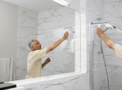 Чорні плями на силіконі у ванній – це не естетично