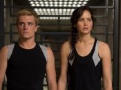 Китнисс и Пит в фильме "Голодные игры"