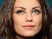 Беременная Мила Кунис провела время с подругами (ФОТО)