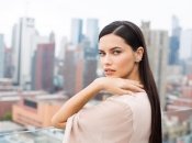 Адриана Лима отдохнула с детьми в Диснейленде