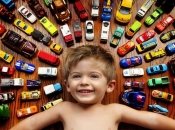 Чем занять ребенка: 5 супер игр своими руками для любителей машинок