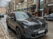 BMW XM 2023 року випуску