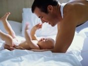 Папины истории: вертикальная жизнь семимесячного сына-киномана