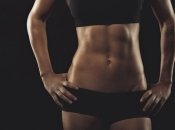 Как убрать живот и накачать пресс дома: 5 эффективных упражнений