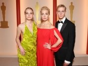 Вместо оппонента путина награду получила его жена Юлия Навальная