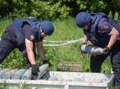 Разминирование в Украине проводят силами ГСЧС