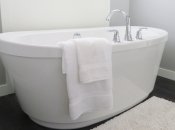 Три інгредієнти, які допоможуть вам відбілити ванну