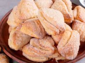 Сырное печенье с орехами