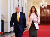 Трамп проігнорував дружину у святковий день