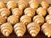 Мягкие и ароматные рогалики