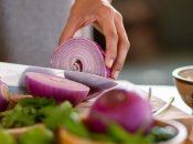 Розкриваємо секрети нарізки цибулі