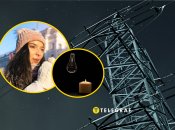 Дівчина, електроопора, лампочка та свічка