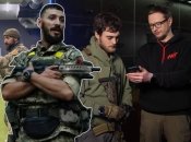 Справа – Майкл Щур и Денис Квебек, а слева – Али Шехайтли