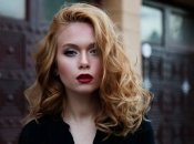 Стиліст назвала модні зачіски 2022 року