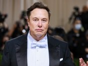 Чому Ілон Маск передумав купувати соціальну мережу?