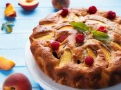 Обязательно приготовьте ее, пока есть персики