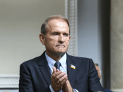 Віктор Медведчук навіть у складній ситуації не відмовився від розкоші