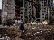 Разбитые черниговские дома после обстрелов