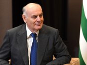 Аслан Бжания