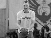 Великан с большим сердцем: умер известный украинский баскетболист