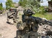 30, 50 и 100 тысяч гривен для военных в июне