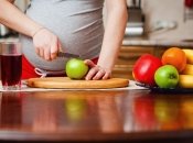 Предотвратить аллергию у малыша можно еще в утробе