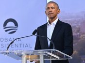 Обама сейчас одно из самых уважаемых лиц в Демпартии