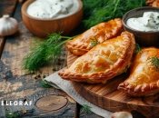 Пирожки получаются вкусные и нежные (изображение создано с помощью ИИ)