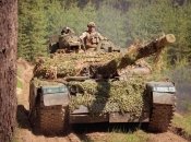 Українські військові стримують навалу на фронті