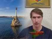 "Севастополь — это Украина": путинисты заставили извиняться юного крымчанина, пнувшего мемориал пригожину