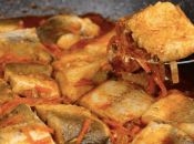 Хек у томатному соусі