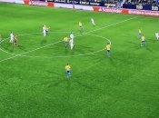 Спорный момент в матче "Кадис" - "Эльче" (стопкадр)