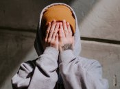 Вдарив кулаком в лице і відрізав носа: сварка чоловіків у Дніпрі завершилась диким вчинком