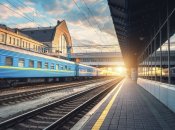 Українці не можуть купити квиток на популярний маршрут "Укрзалізниці": у мережі скаржаться