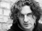 Український виконавець Кузьма Скрябін